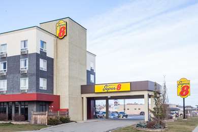 Pet Friendly Super 8 Edson in Edson, Alberta